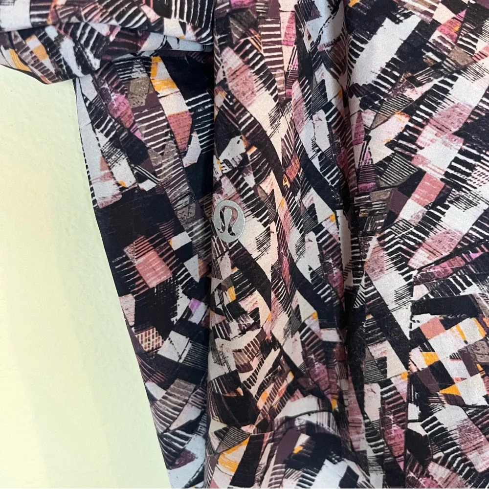Lululemon Fast and Free‎ High Rise Cropped Leggings Size 6 Kaleidoscopic Pink